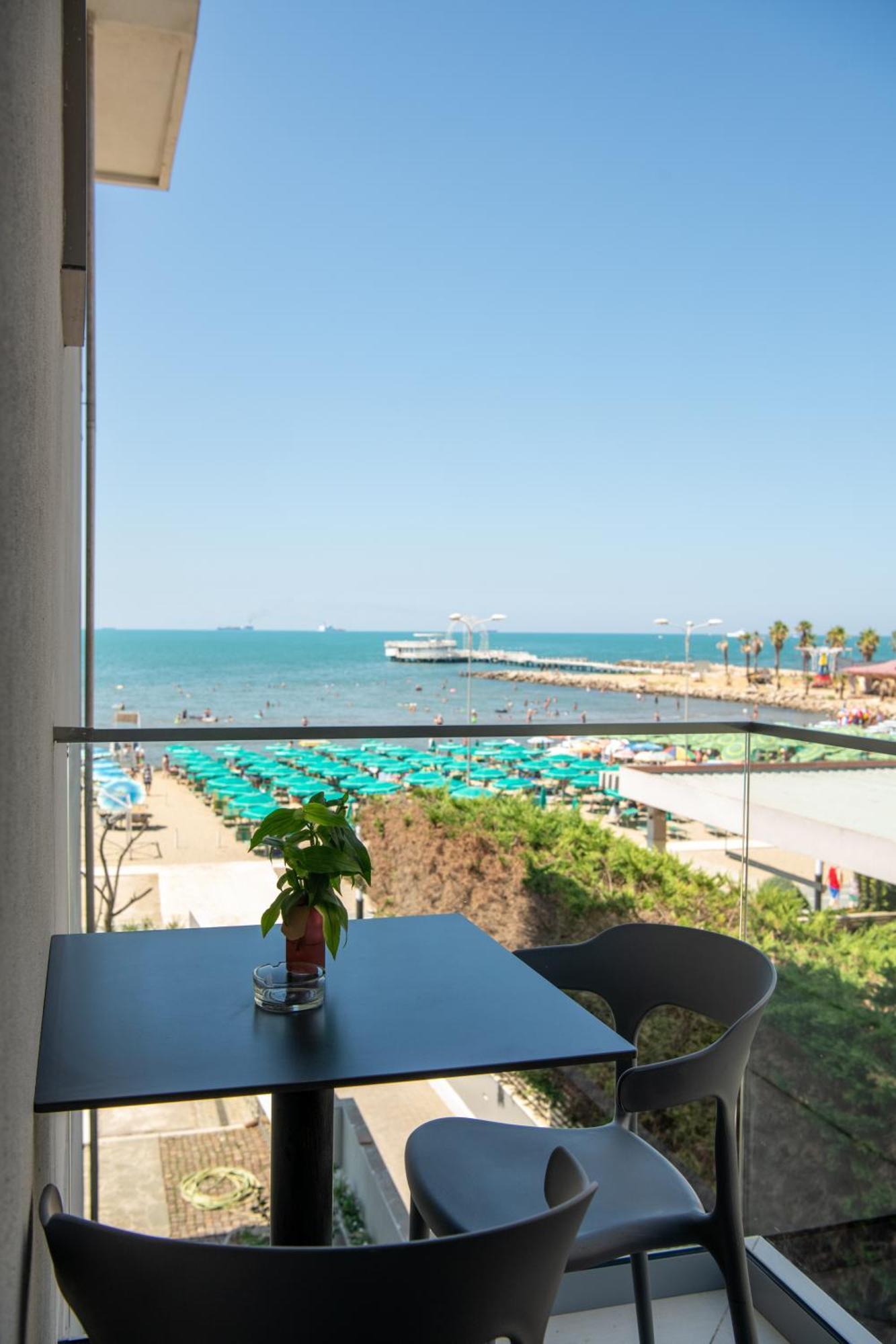 Hotel Vila 11 Durres Luaran gambar